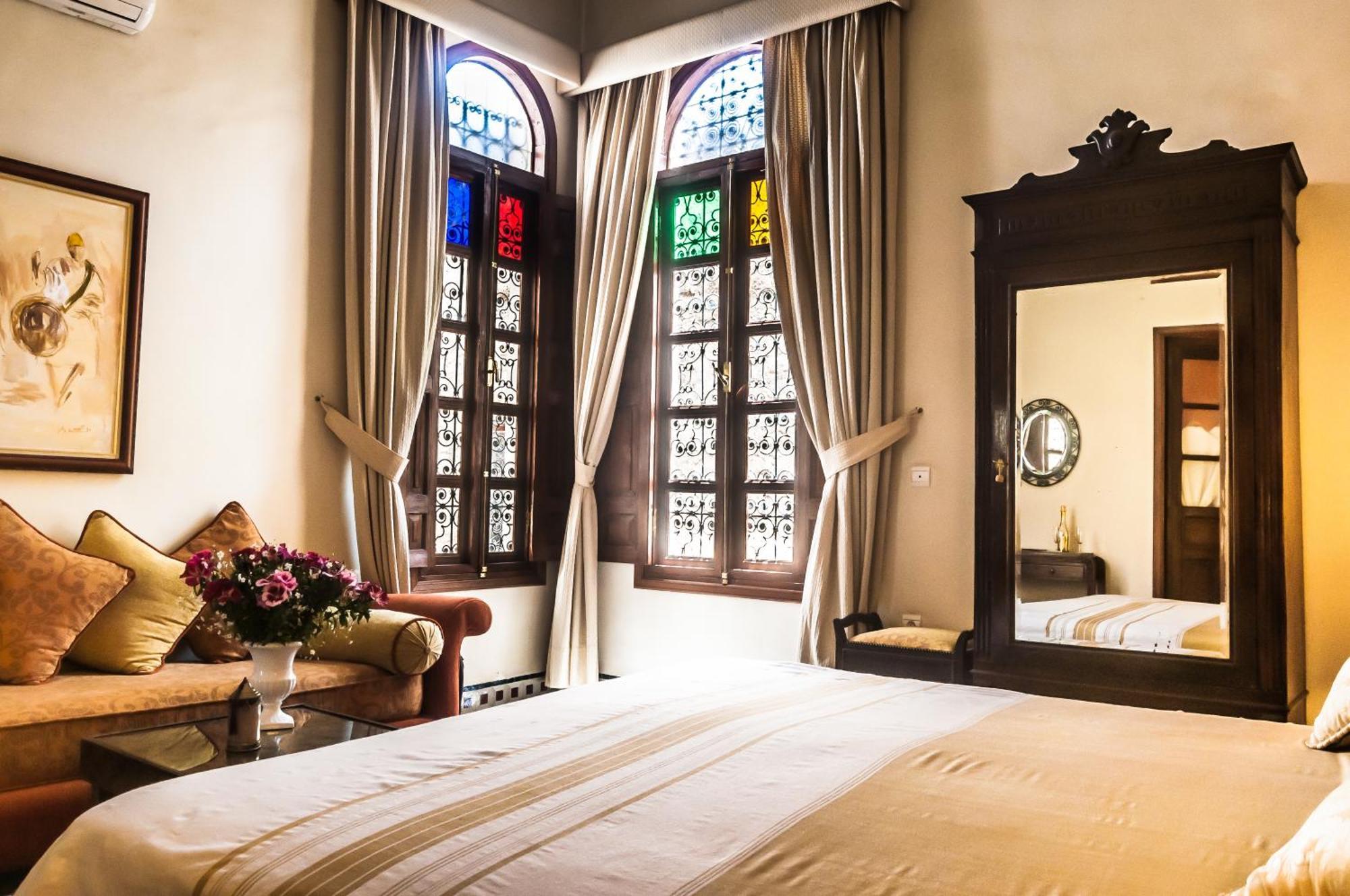 Executive Room - Ambre (2 Single Beds or 1 King Bed)